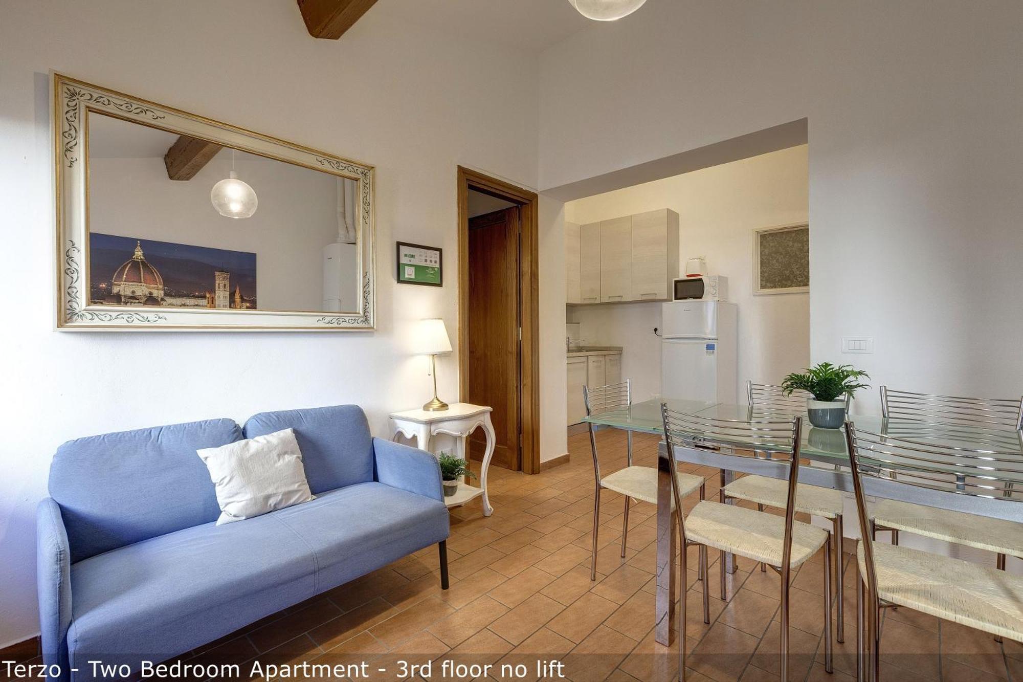 Mamo Florence - Palazzuolo Tower Apartments Room photo